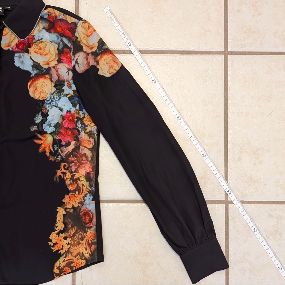 Size Small Vero Moda Floral Blouse Collared Button Down Shirt with Metallic Trim - Picture 12 of 15